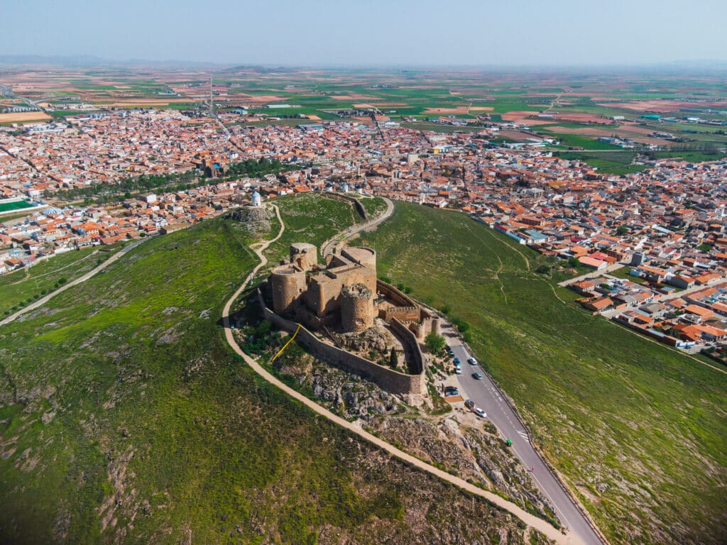 Consuegra: conoce los molinos que inspiraron a Cervantes 4 consuegra