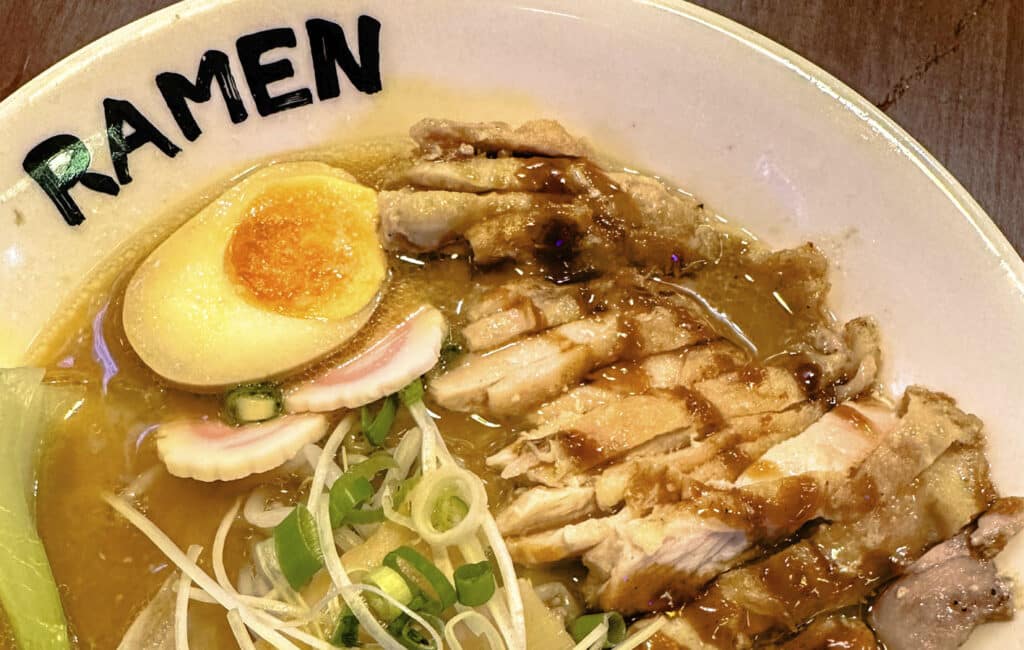Buga Ramen Sevilla: un paraíso para geeks y amantes de Japón 4 buga ramen sevilla