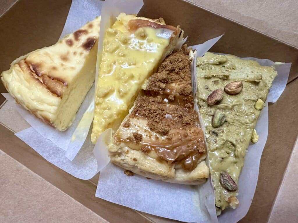 Abuela Canalla Huelva: probamos las virales tartas de queso (2023) 4 abuela canalla huelva