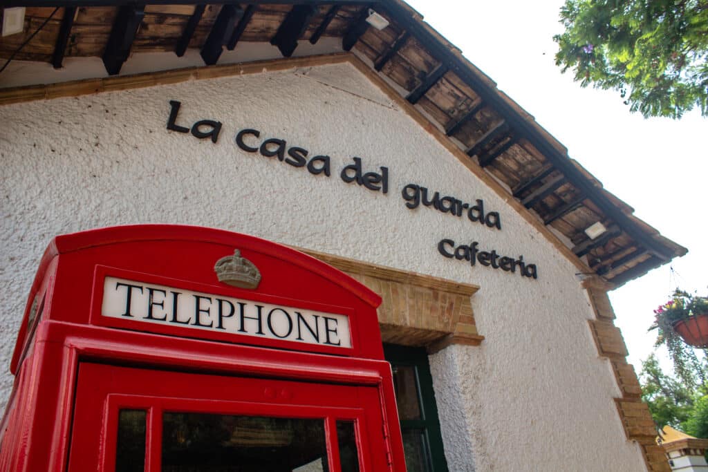 La Casa del Guarda Huelva: una cafetería situada en un lugar único dentro del Barrio Reina Victoria (2024) 4 la casa del guarda huelva