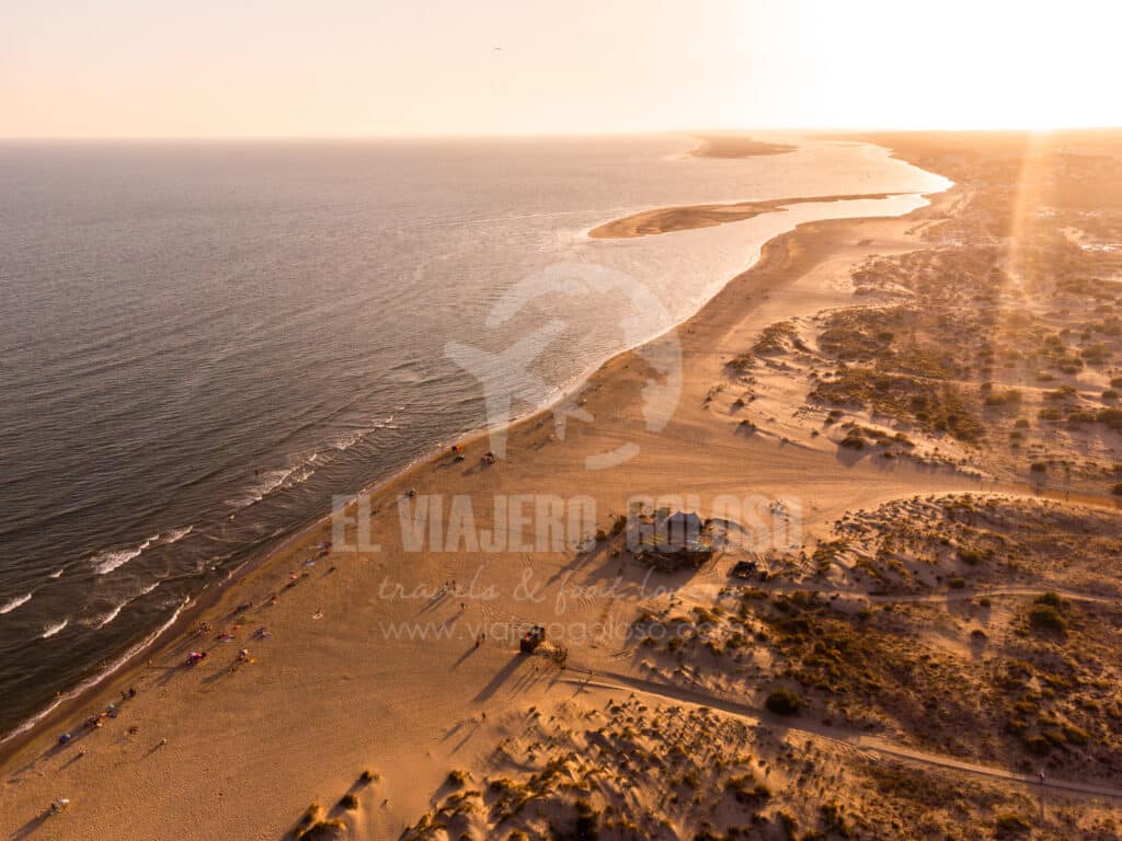Nómada Punta Umbría: un chiringuito ideal para cenar disfrutando de un buen atardecer (2025) 6 Nómada Punta Umbría