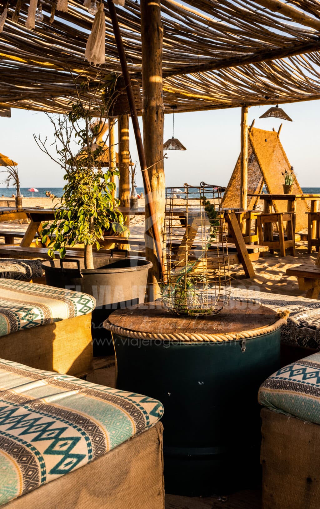 Nómada Punta Umbría: un chiringuito ideal para cenar disfrutando de un buen atardecer (2025) 10 Nómada Punta Umbría