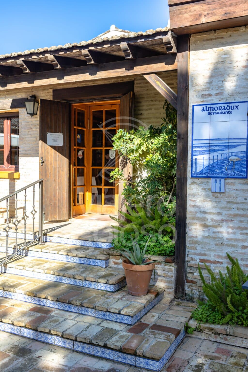 Almoradux Hinojos: uno de los restaurantes mejor valorados de la provincia se encuentra a las puertas de Doñana (2026) 7 almoradux hinojos