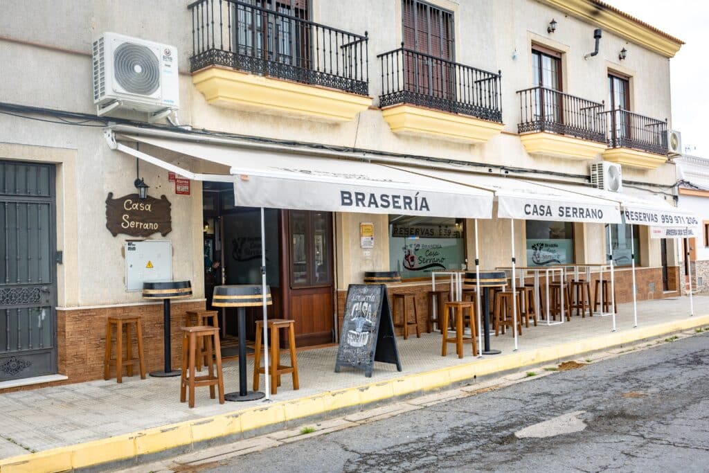 casa serrano