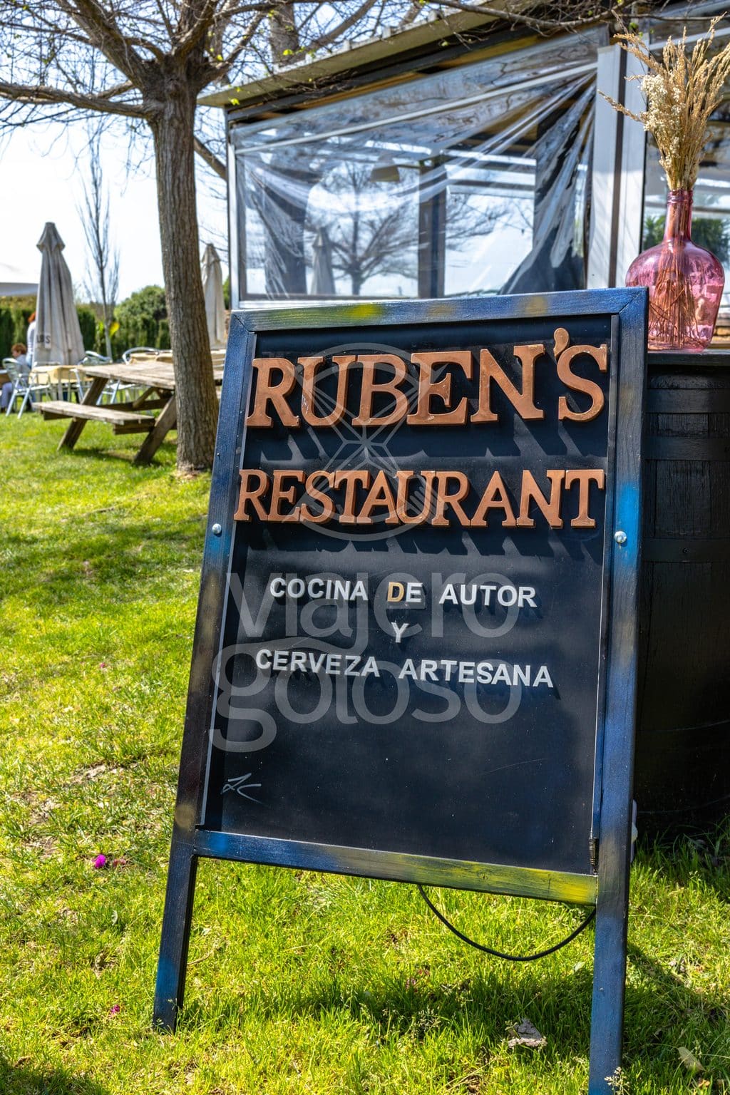 El jardín de Ruben's: cocina fusión española y alemana en un jardín de La Redondela (2026) 6 El jardín de Ruben's