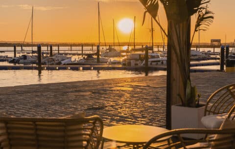 Muelle 21: comidas, desayunos y atardeceres brutales frente a la ría de Huelva (2025) 14 muelle 21